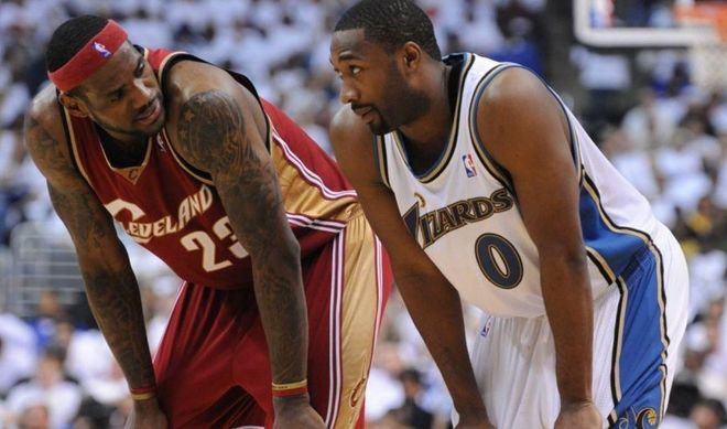 尤其是在姚 尤其是在姚