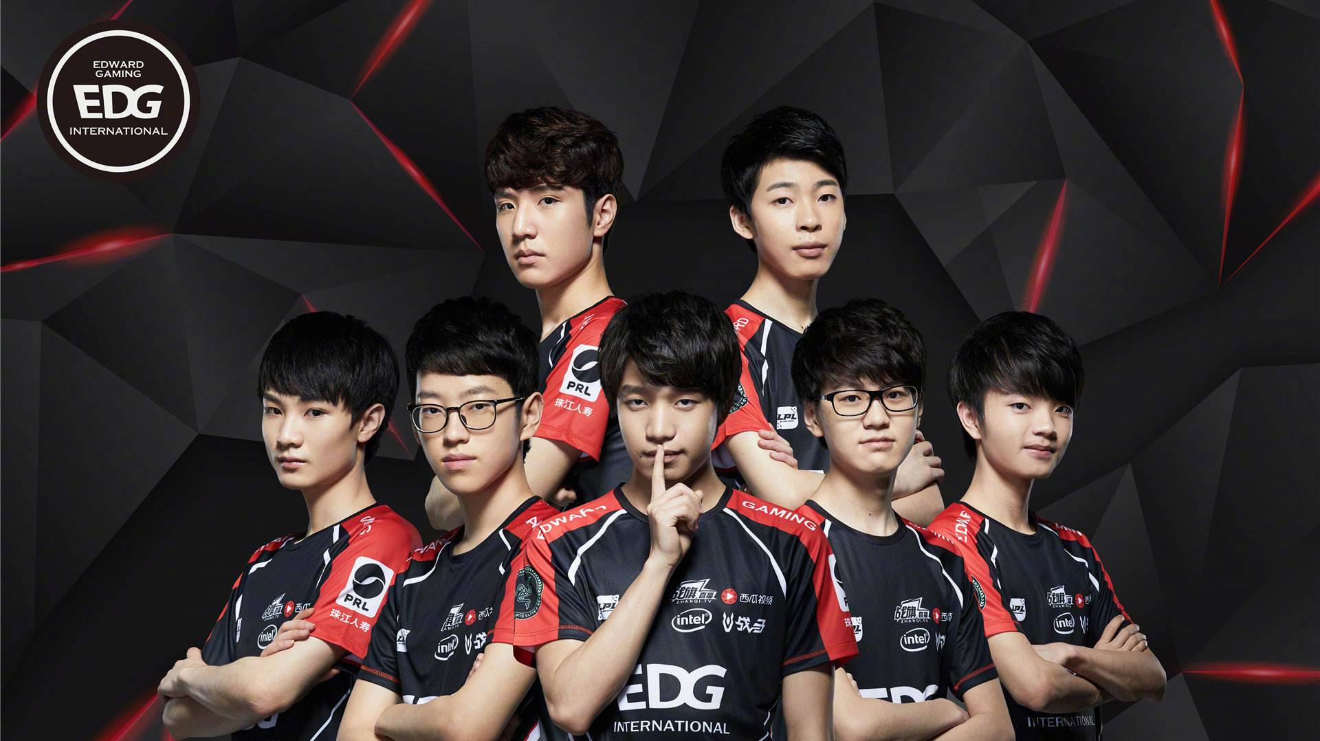 写一段中立 写一段中立