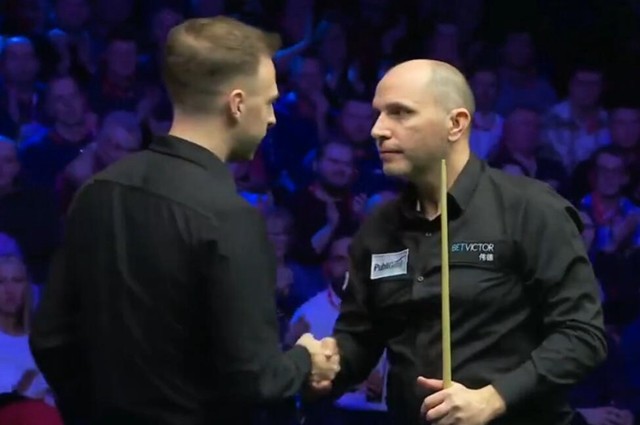 连续客战体 连续客战体